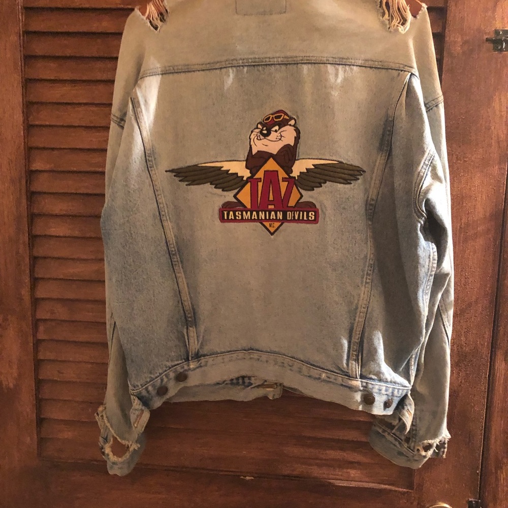 Taz jacket